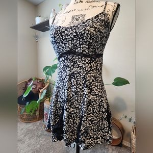 FREE PEOPLE (RARE) 90's style mini dress with black lace pleats.